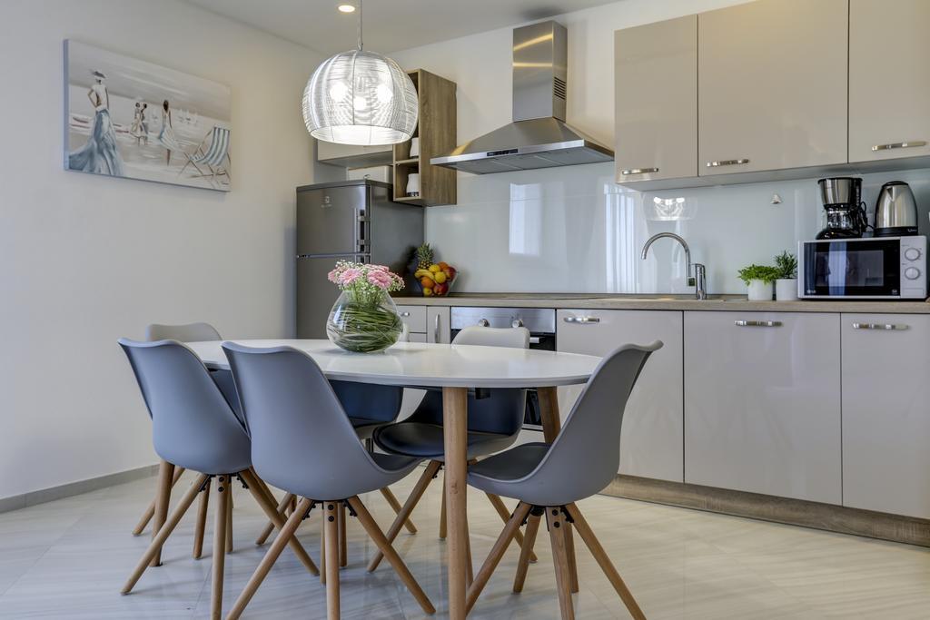 Apartments Lapis Premantura Luaran gambar